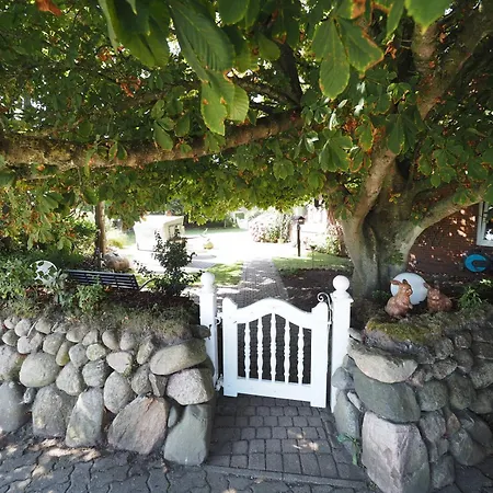 Eichhorn Nord Apartman *